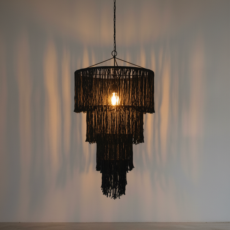 LÁMPARA TEJIDA DE FLECOS DE 4 PISOS