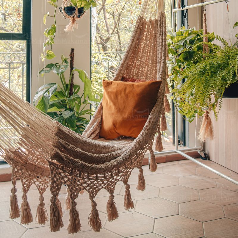 Hamaca Boho con Macramé y Pompones Algodón PERSONALIZADA